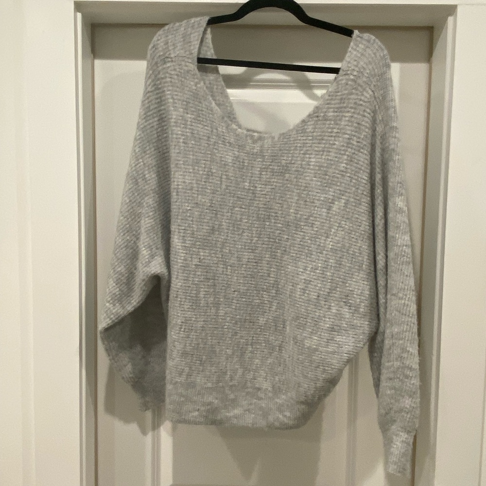 Scoop neck sweater!!